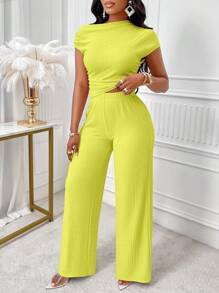 SOLERSUN 纯色不对称领口褶皱修身 T 恤和阔腿裤 - 黃色 - 查看 1