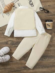 SHEIN 2 件套幼儿男童宽松背心、绅士风裤子套装，适合温馨的家庭聚会、欢乐的男婴派对和休闲散步 - 杏色 - 查看 2