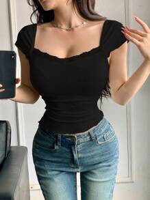 DAZY 女士生菜邊肋紋短袖t恤 - 黑色 - 查看 1