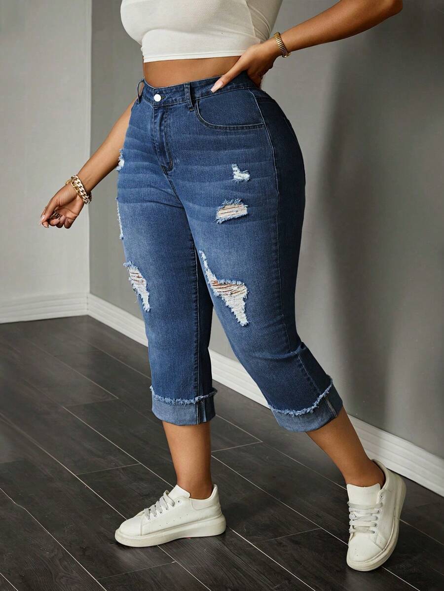 SHEIN Plus Size Frayed Hem Versatile 7/8 Length Straight Leg Jeans    Women Autumn Outfits Women Jeans High Waisted