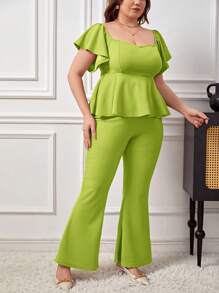 SHEIN Privé Plus Size Women 2pcs Set Sweetheart Neck Ruffle Sleeve Top & Flared Pants, Elegant - Green - View 6