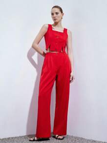 Aveloria Modichic Women Business Square Neck Sleeveless Red Crop Top And Wide Leg Pants Suit Set, Commuting Style - Red - View 3
