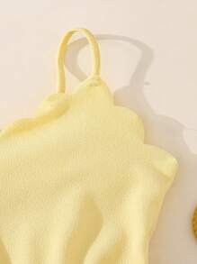 SHEIN Tween Girls' Casual Summer Vacation Floral Edge Camisole Patchwork Tropical Plant Floral Print Belted Romper