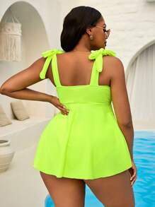 SHEIN Slayr CURVE Plus Size Women's 2 Pieces Set: Bandeau Tankini Top With Textured Neon Green Fabric And High-Waisted Briefs Bottom, Slimming A-Line Swim Dress, Casual & Stylish Swimwear For Beach Resort