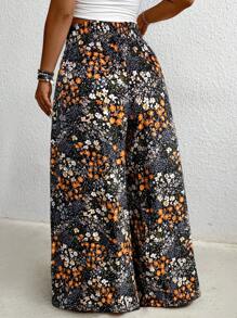 SHEIN LUNE Pantaloni palazzo larghi a vita alta con laccetto e motivo floreale ditsy, per look vacanziero di taglie comode
