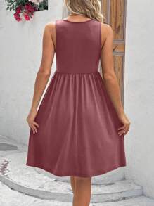 SHEIN Vestido Casual Sem Mangas de Cor Sólida para Gestantes, Vestido de Maternidade para Férias - Marsala - Visão 2