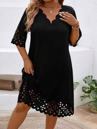 EMERY ROSE Plus Size Women Elegant V-Neck Embroidered Hem & Cuff Floral Print Dress