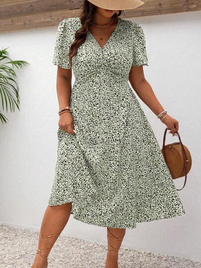 SHEIN Frenchy Lärarkläder i plusstorlek, Bridgerton V-ringad all-over tryck sommarklänning med kort ärm