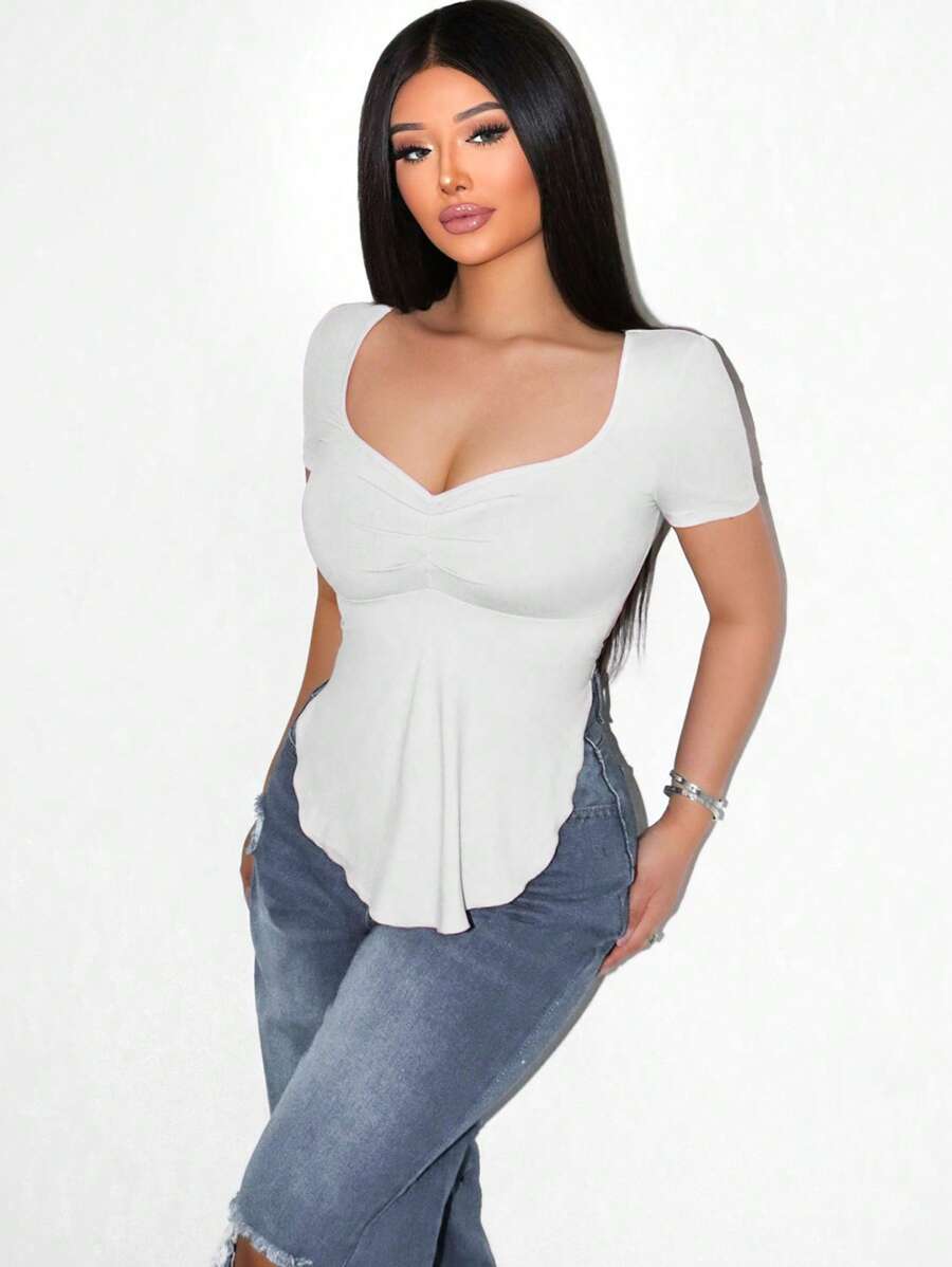 Zolique Foxxy Minimalist Solid Color Casual Square Neck Asymmetric Hem Long Sleeve T-Shirt For Women - White - View 1