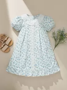 SHEIN Young Girls Summer New Ditsy Floral Printed Ruffle Collar, Back Button Closure, Puff Short Sleeve, Bowknot Front Decor Sweet Casual Princess Dress - Blue - View 4