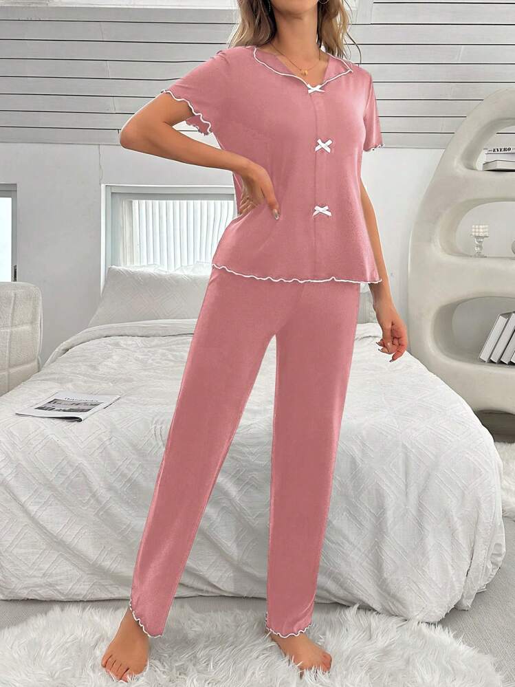 بيجاما نوم نسائية مزينة بالفيونكة ذات ألوان متباين...