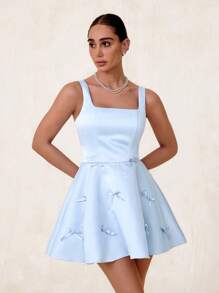 Glamine 新款春季少女时尚黄色连衣裙，方形领口和腰线，修身版型，适合家庭聚会 - 淺藍色 - 查看 7