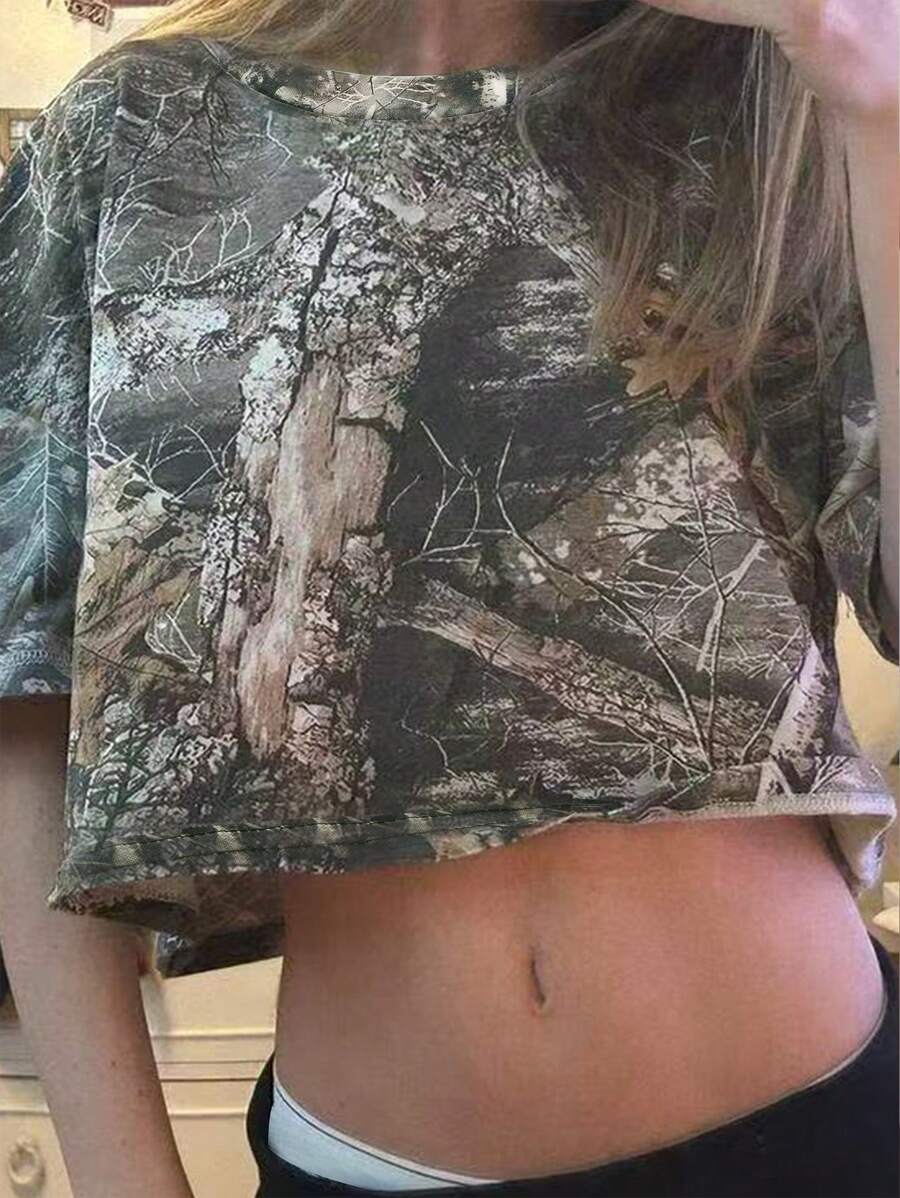 INAWLY Women's Branch Print Round Neck Short Sleeve Cropped Casual T-Shirt - Black - View 1