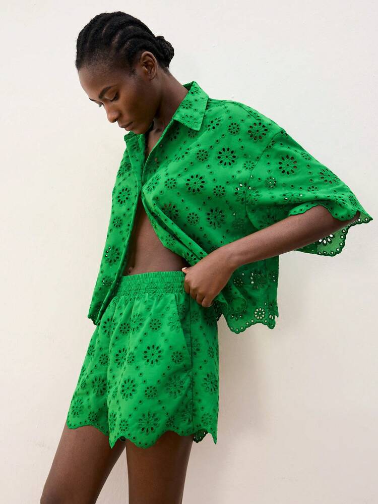 SHEIN Maija 2026 Spring/Summer New Women's Green Hollow Embroidered Fabric Ruffled Hem Bohemian Style Casual Beach Vacation Solid Color Shorts, Suitable For Summer Beach Vacation, Boho Holiday, Music Festival Western Style Casual Holiday Beach Cruise Travel  Romantic, Fashion, Versatile; Suitable For Summer Vacation, Comfortable, Bohemian Style, Beach Wear, Simple Daily Wear, Country Style, Essential, Solid Color, Holiday Casual, Decent, Single Lady,