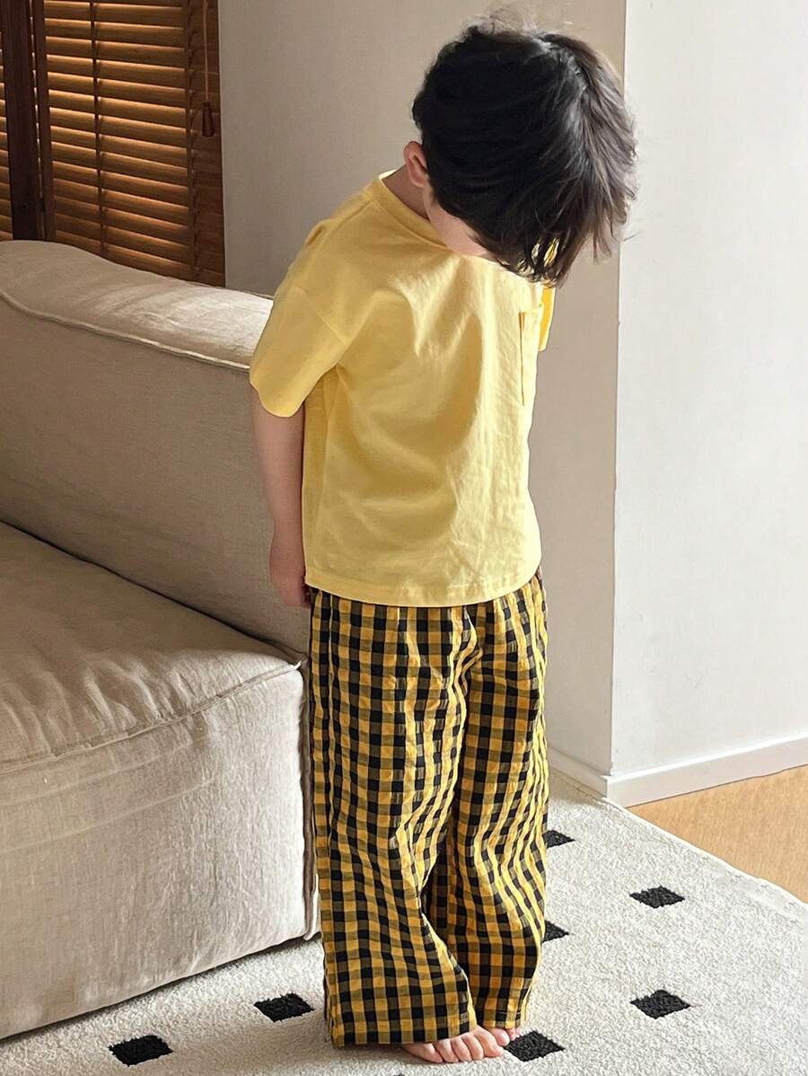 Bộ 2 áo thun tay ngắn cổ tròn dệt trơn cho bé trai và quần kẻ caro thường ngày, Xuân/Hè - Màu vàng - Xem 1