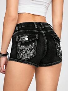 ROMWE Grunge Punk Punk Style Skull Embroidery Skinny Sexy Ultra-Short Denim Shorts - Black - View 4