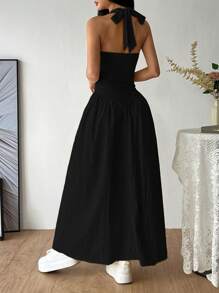 Flirla Vestido de escote en V profundo francés, sexy, con detalle de halter, empalmado y con la cintura fruncida - Negro - Ver 2