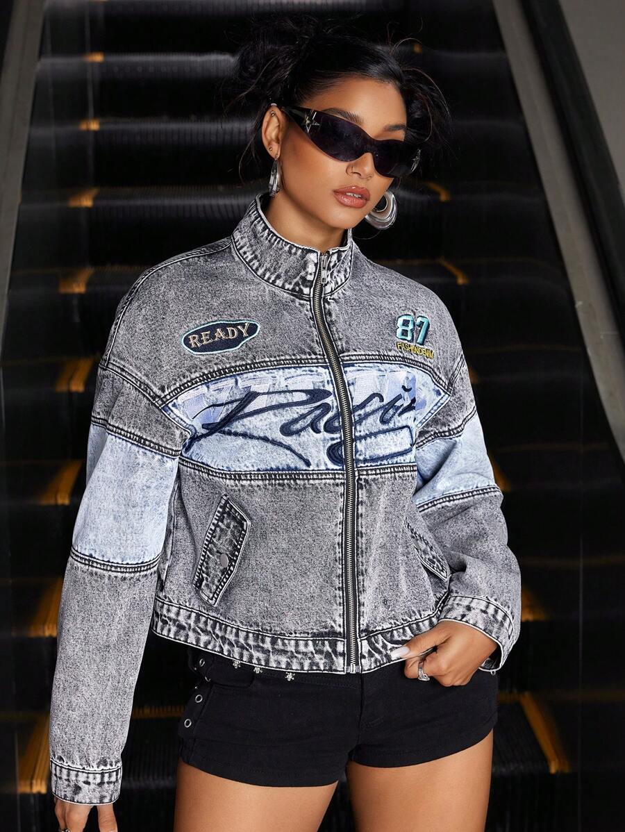 SHEIN ICON Áo khoác denim cổ đứng thêu họa tiết khối màu phong cách Biker dành cho nữ - Rửa trung bình - Xem 1