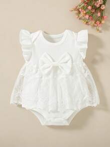 SHEIN 女婴蕾丝刺绣荷叶边连体衣，可爱公主风新生儿连体衣，按扣闭合，夏季