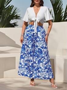 Breezaya Plus Size Holiday Casual Solid Color Crop Top & All Over Floral Print Wide Leg Pants 2 Pieces Set