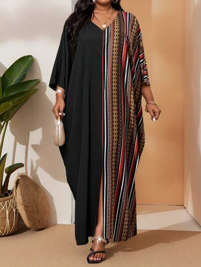 SHEIN Lady  Plus Size V-Neck Long Sleeve Solid Color Patchwork Loose Casual Dress Robe Halloween Clothes Halloween Clothes Vacation Outfits Woman