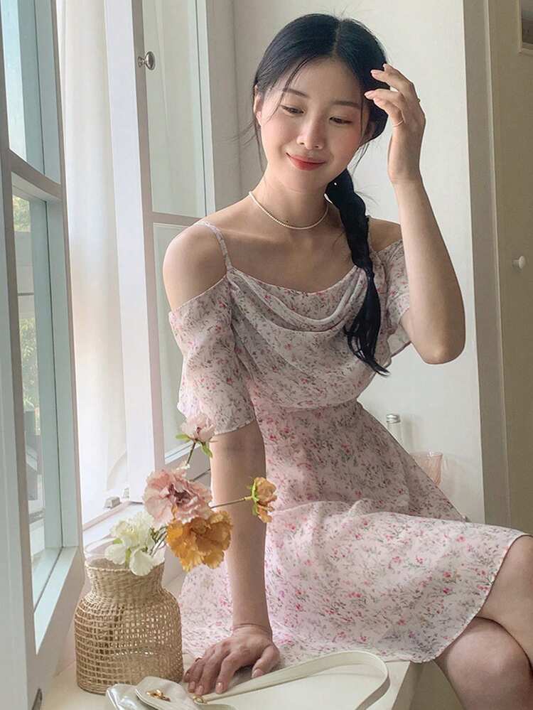 Women's Ditsy Floral Flounce Hem Camisole Mini Dress, Spring & Summer Boho