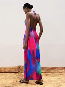 Maija Robe femme à imprimé tie-dye bleu et rouge, tissu coloré, dos nu sexy, ourlet fendu avec nœud torsadé. Robe élégante pour soirée, vacances, été - Rose vif - Voir 2