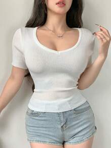 DAZY Damen figurbetontes V-Ausschnitt Kurzarm Lässig Strick-Top, einfarbig für den Sommer