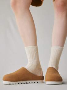 Solecia أحذية نسائية سهلة ومسطحة بأصبع قدم مستدير، للارتداء اليومي العادي