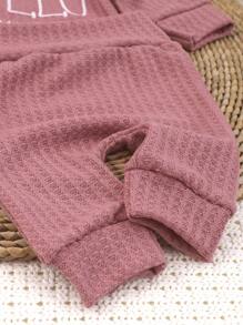 SHEIN HELLO Letter Embroidered Newborn Photography Outfits, Baby Boy Girl Shirt Pants Hat 3pcs Set, Infant 1 Month-100 Days Studio Photography Clothes