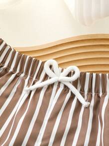 SHEIN Vintaside Kids 青少年男孩休閒條紋西裝短褲 - 彩色 - 查看 4