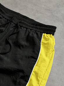 Sport MetroGents Pantalones deportivos de hombre con cintura con cordón, parches de color en contraste y transpirables para el otoño - Multicolor - Ver 5