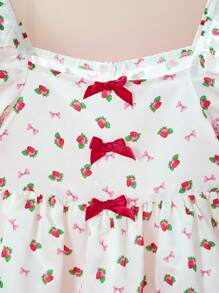 Strawberry Shortcake X SHEIN Vestido corto de manga corta blanco con estampado de flores y fresas, dulce y con diseño de dibujos animados, para niñas jóvenes - Blanco - Ver 4