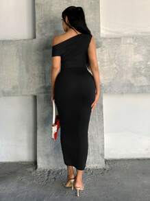 SHEIN SXY Vestido largo de unicolor para mujer, con cuello asimétrico, minimalista y de moda, apropiado para el verano