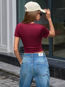 SHEIN Cottnline Kurzer Ärmeln Ausschnitt-Crop-Top aus dehnbarem, weichem Stoff für einen modernen Look - Bordeaux - Übersicht 6