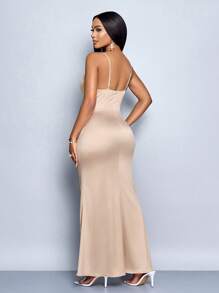 SOLERSUN 春夏女装派对婚礼优雅杏色光泽面料无袖细肩带泡泡领褶皱腰前开叉鱼尾下摆露背缎面长裙 - 杏色 - 查看 2