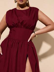 SHEIN BAE 新款大码女式纯色无袖高开衩连衣裙，收腰，春夏季，女士生日礼服 - 酒紅色 - 查看 3