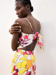 Maija Parte superior de tirantes estilo boho con estampado floral, diseño con lazo y espalda descubierta, cómoda y versátil, adecuada para invitados de boda, verano