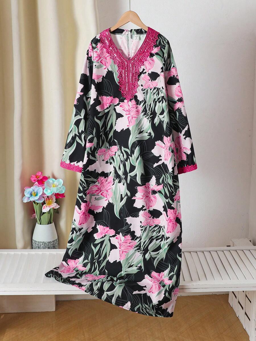 少女花卉印花长袖 V 领度假连衣裙