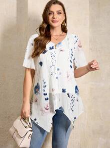 EMERY ROSE Plus Size Women's Floral Print Asymmetric Hem V-Neck Button Up Blouse With Lining - White - View 1