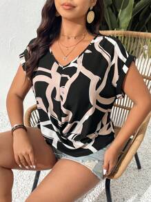 SHEIN Frenchy Plus Size Women Casual Minimalist V-Neck Cap Sleeve Printed Blouse, Suitable For Vacation - Multicolor - View 6