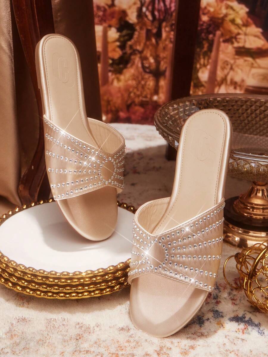 CUCCOO TILAWA Women's Summer Fashion Crystal Embellished Flat Sandals - Champagne - View 1