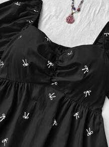 Flirla Plus Size Spring/Summer Pink Plus Size Round Neck Cute & Romantic Everyday/Resort Versatile Lantern Sleeve Bow Chest Ruffle Printed Blouse - Black - View 4