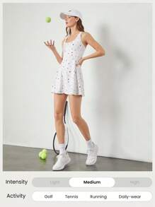 GLOWMODE FeatherFit™-Air Minikleid mit eingebauter Shorts, Quadrathalsausschnitt, rutschfest, Kreuzträger, leichte Unterstützung, geringes Gewicht, schnelltrocknend, feuchtigkeitsableitend, für Frühling und Sommer