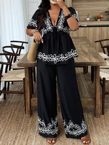Weeklong Plus Size Women Vacation Floral Print Ruffle Hem Short Sleeve Shirt & Pants Casual Suit - Black - View 5