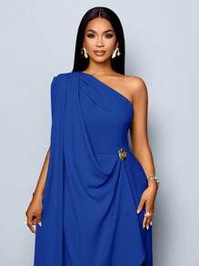 SOLERSUN 女士时尚优雅垂坠单肩长裙，配金色饰边细节