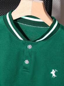 SHEIN Tween Boys Casual Fashion Small Horse Print Ribbed Collar Short Sleeve Polo Shirt