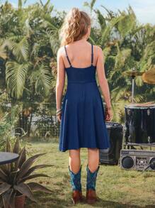SHEIN 2025 Spring & Summer New Casual & Comfortable, Blue A-Line Dress For Tween Girl, Chest Pleated Decor, Suitable For Daily Wear, Outdoor Play And Family Vacation - Army Green - View 3