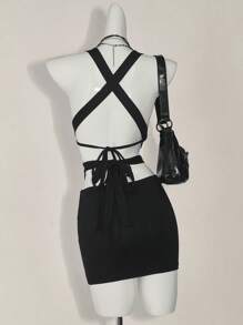 SHEIN ICON 2 件套女士 Y2k 外出度假两件套夏季套装交叉胸前紧身胸衣短款上衣和低腰裙套装 - 黑色 - 查看 8