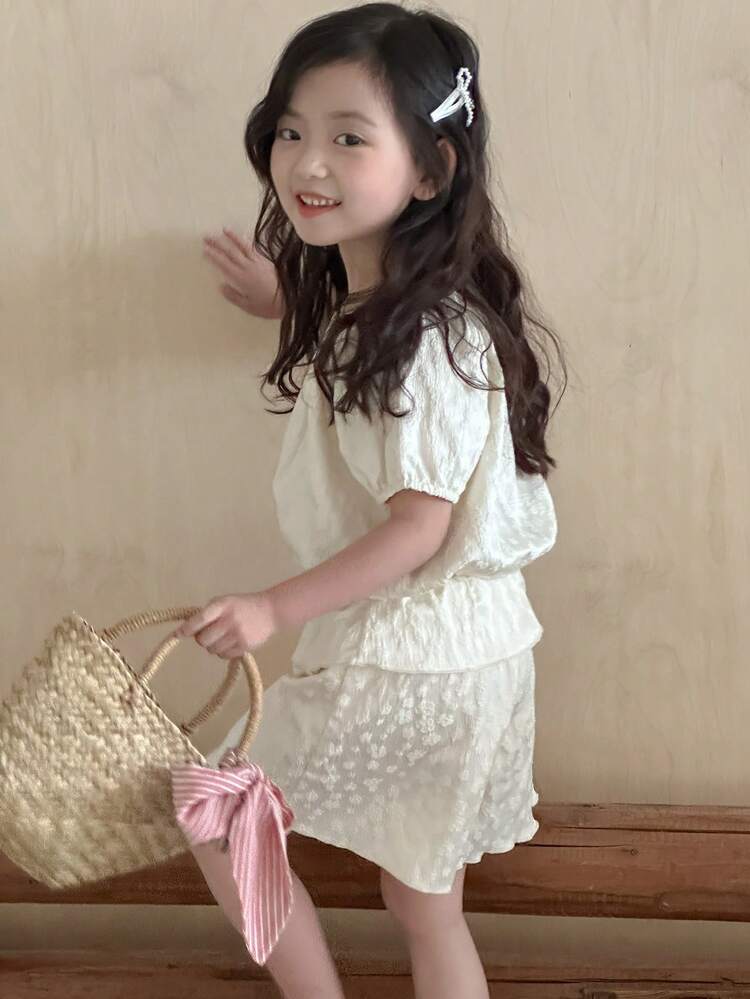1 Set Young Girl Woven Textured Fabric Short Sleeve Top + Shorts, Summer